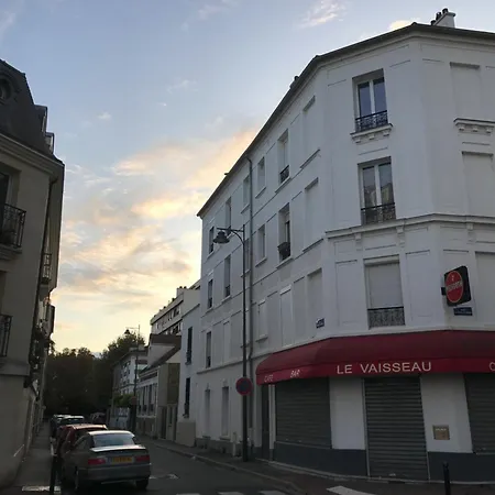 F2 Cosy Aux Portes De Paris - 6 Min De Rer De Paris Gare De Lyon Maisons-Alfort Exterior photo